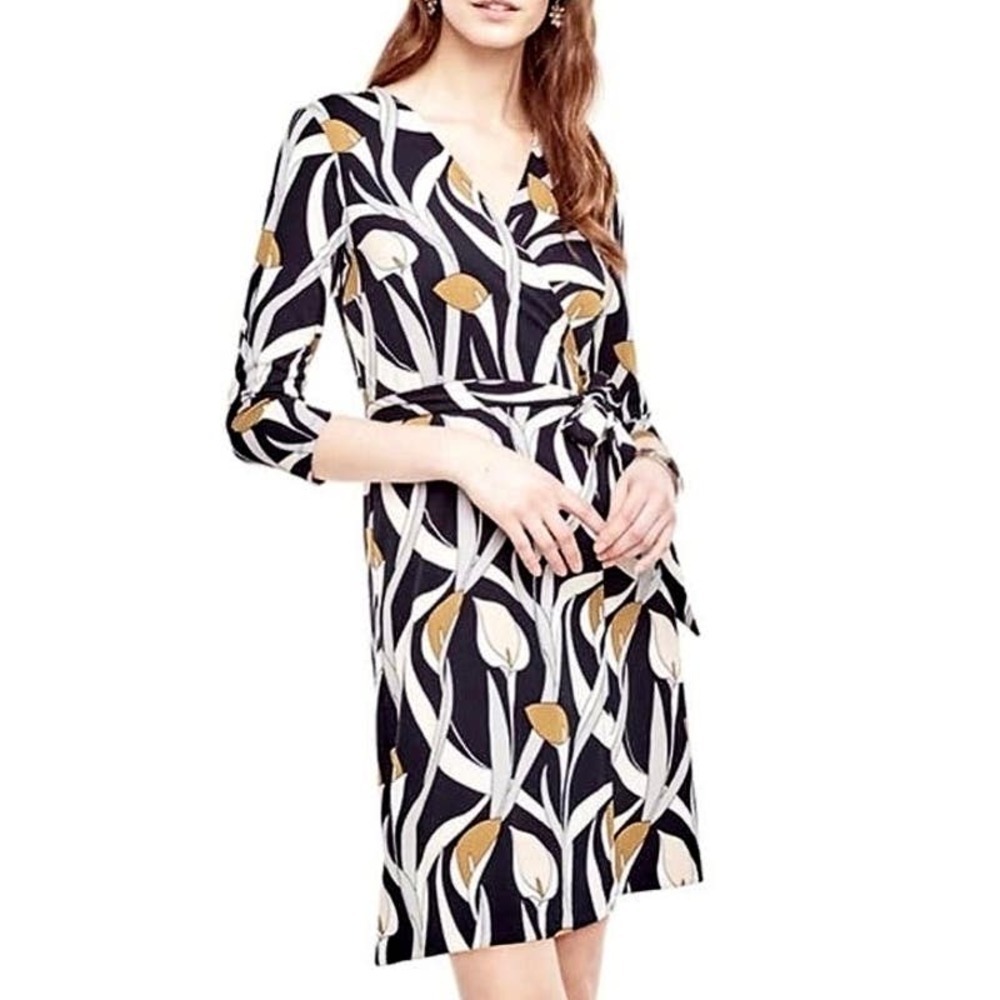 Ann Taylor Real Wrap Dress Size 4 Calia Flowers